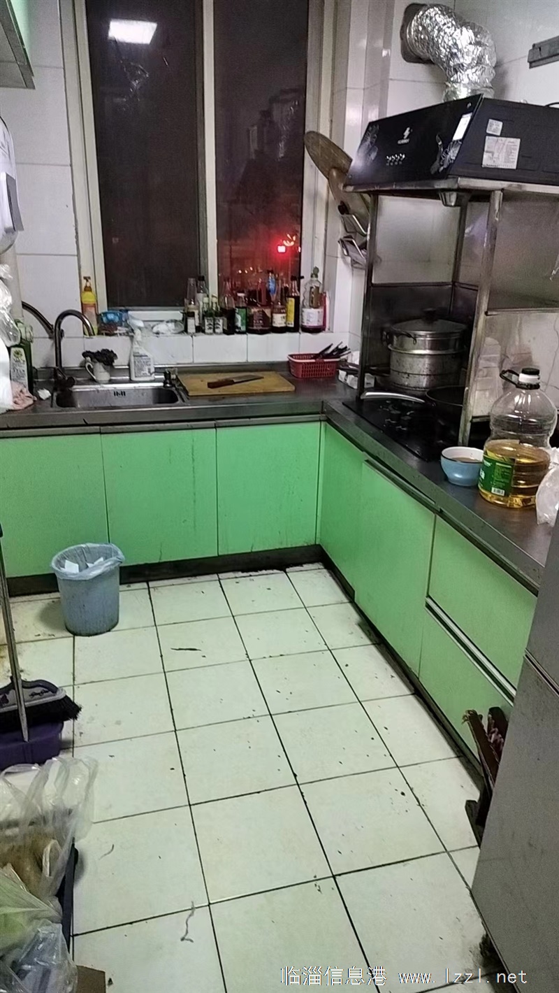 馨香園小區二樓